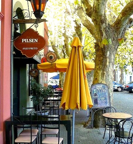 Street scene in Colonia del Sacramento, Uruguay