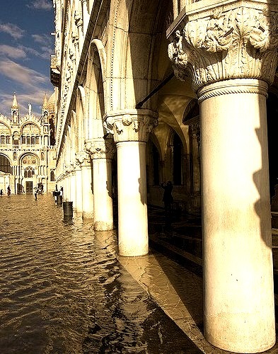 Piazza San Marco e Palazzo Ducale underwater, Venice, Italy